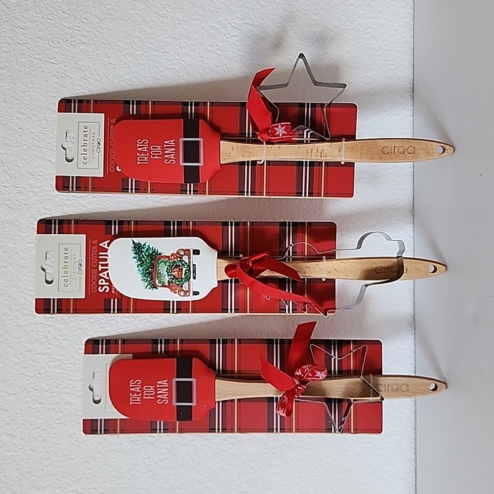 3 NEW Christmas Spatula & Cookie Cutter Bundle